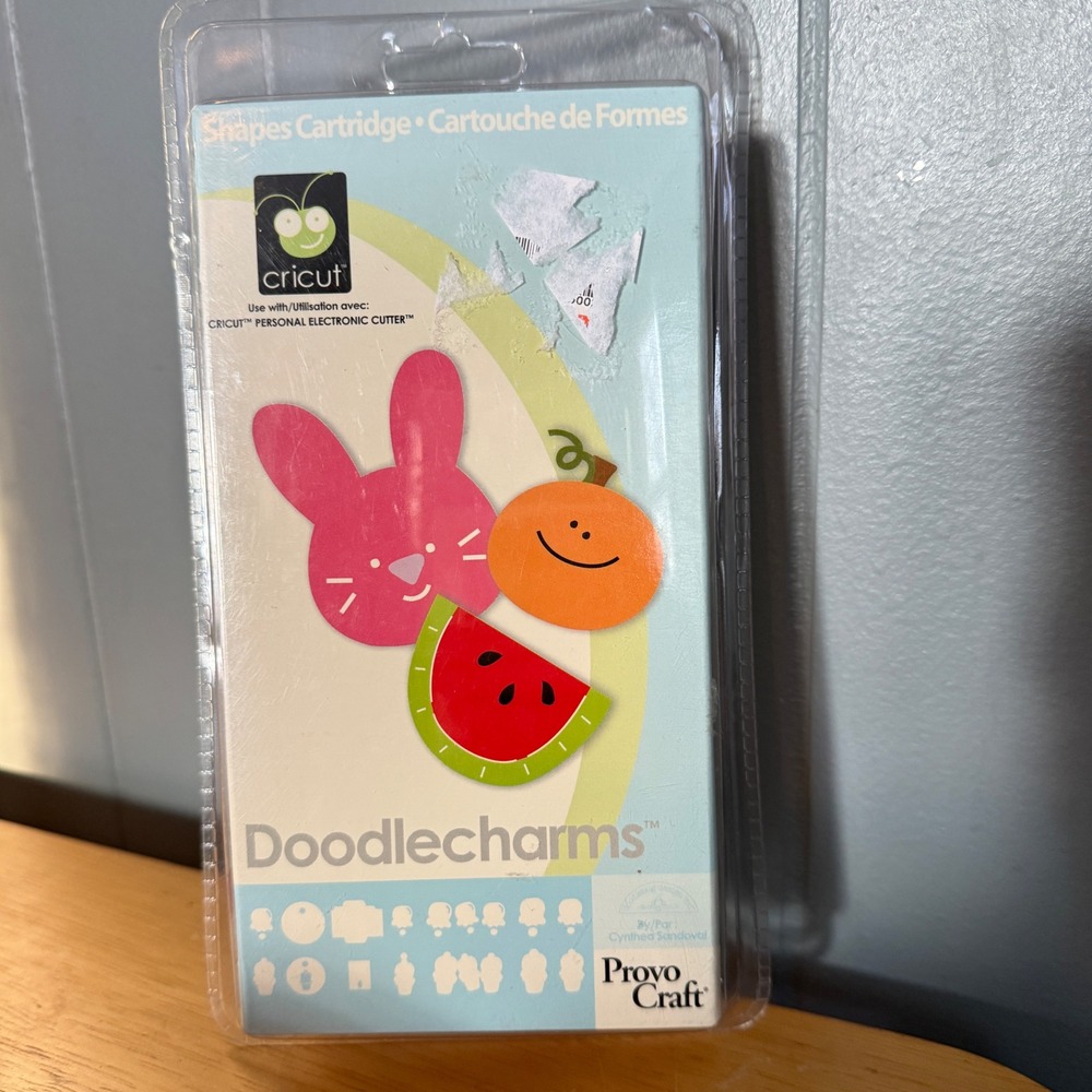 Cricut Doodlecharms Shapes Cartridge for Personal Electronic Cutter Provo‎ Craft